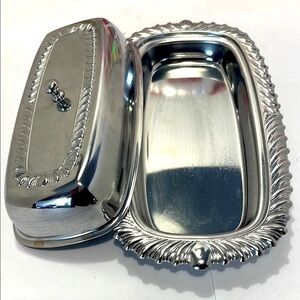 Silver Butter Dish with Ornate Gadroon Trim